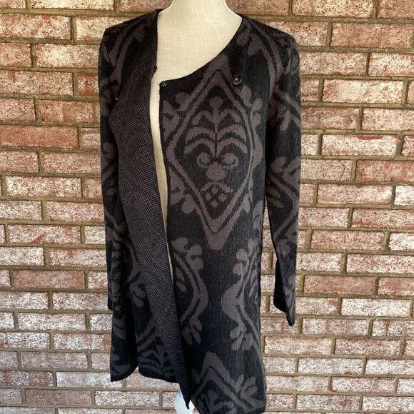 United States Sweaters Black/Gray Print Long Cardigan Wrap - Size M - Picture 6 of 12